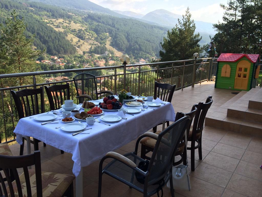Mala Planina Guest House Iskrets ภายนอก รูปภาพ